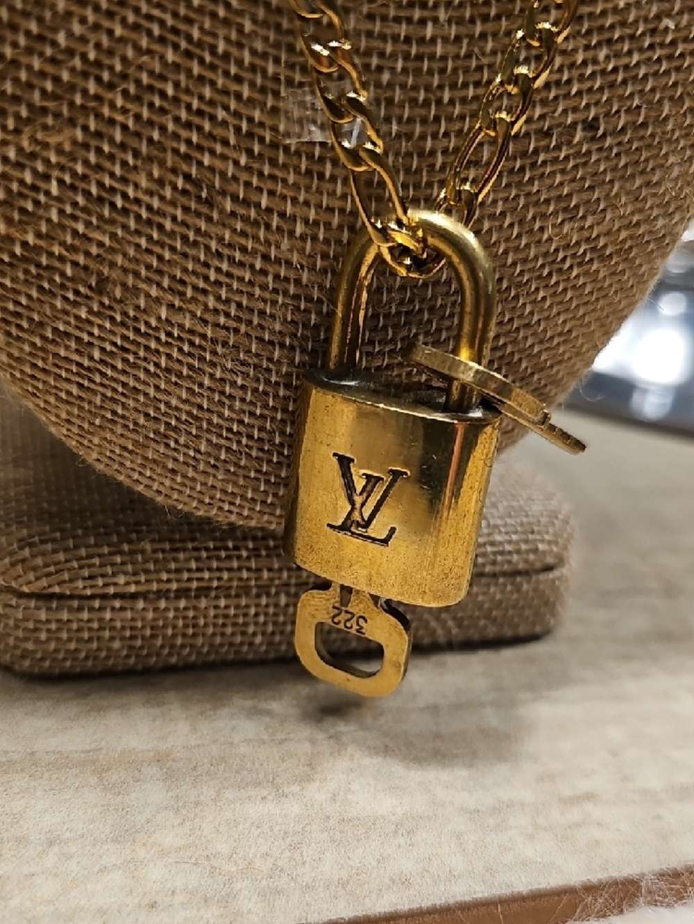 Louis Vuitton Shiny Gold Padlock & Key Necklace - Picture 2 of 4